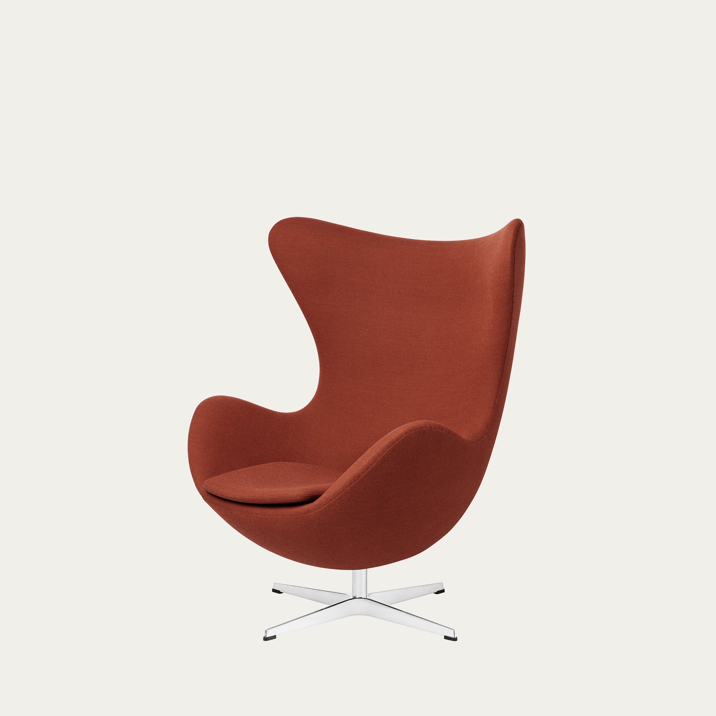 Egg Chair von Arne Jacobsen mit rotem Stoffbezug und ergonomischer Schalenform