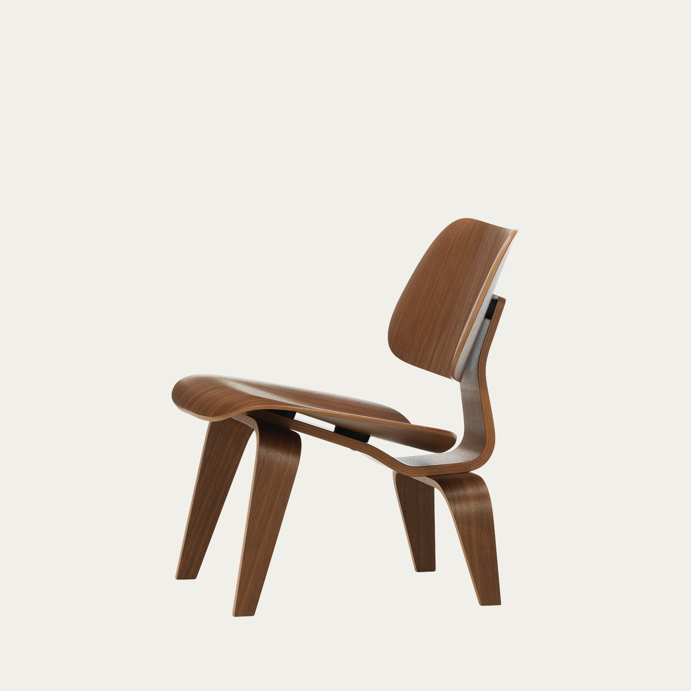 LCW Stuhl von Charles & Ray Eames mit Sitz- und Rückenlehne aus dunklem Nussbaum-Formsperrholz