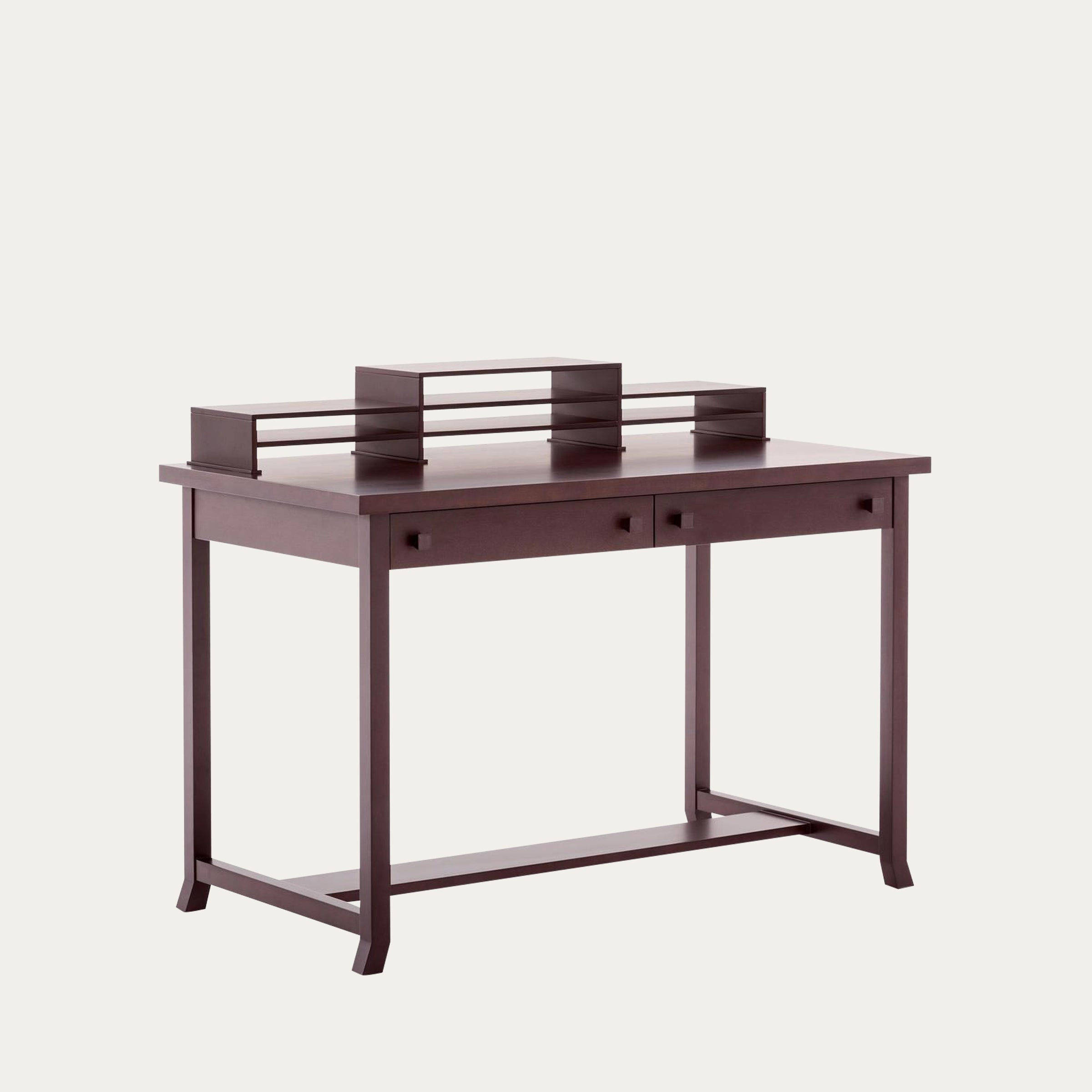 Dunkler Holzschreibtisch Meyer May Desk von Frank Lloyd Wright, Baujahr 1909, mit zwei Schubladen und erhöhtem Aufsatzregal