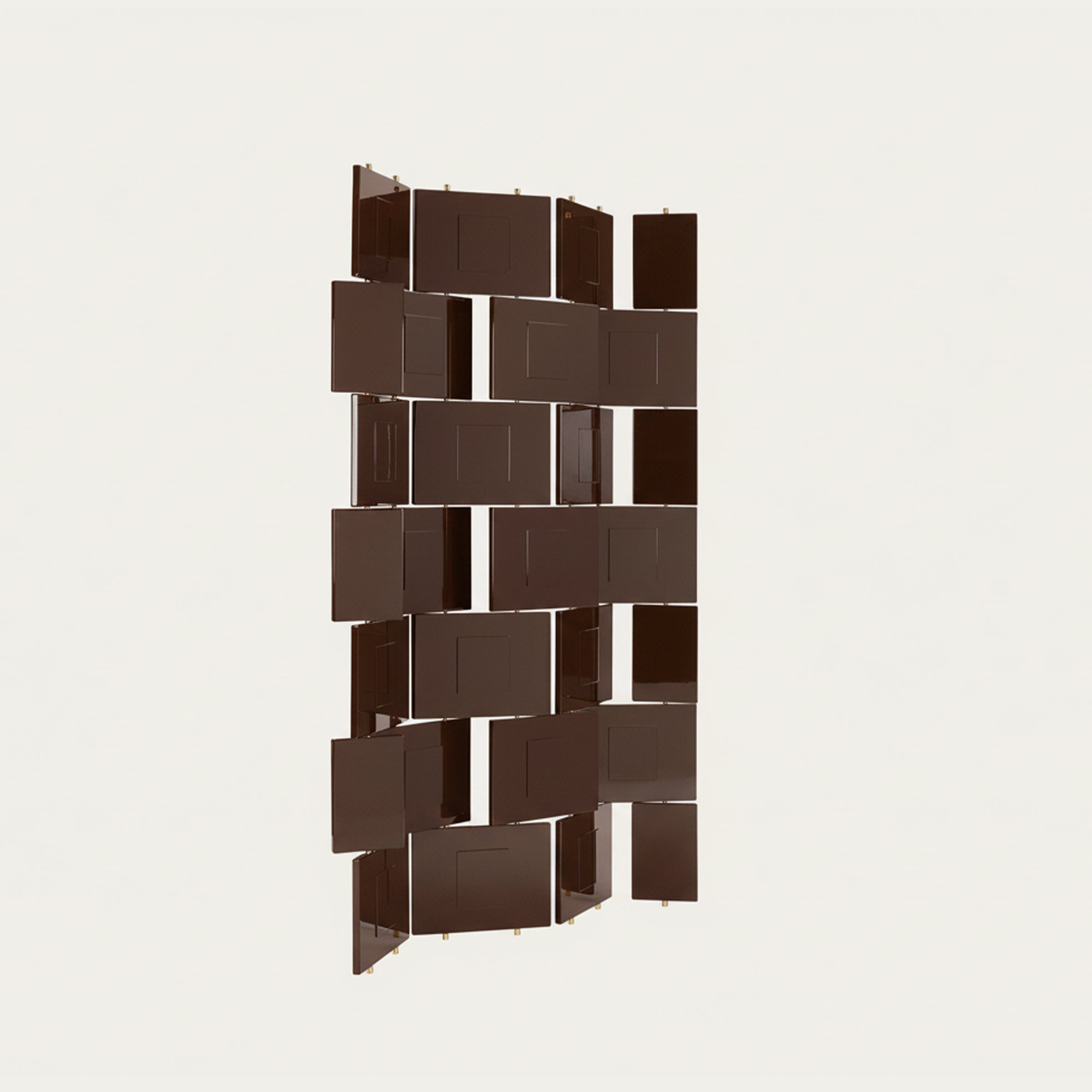 Brick Screen Raumteiler von Eileen Gray 1922–1925 in brauner Ausführung, modularer Paravent aus lackierten Paneelen, Bauhaus-Designklassiker