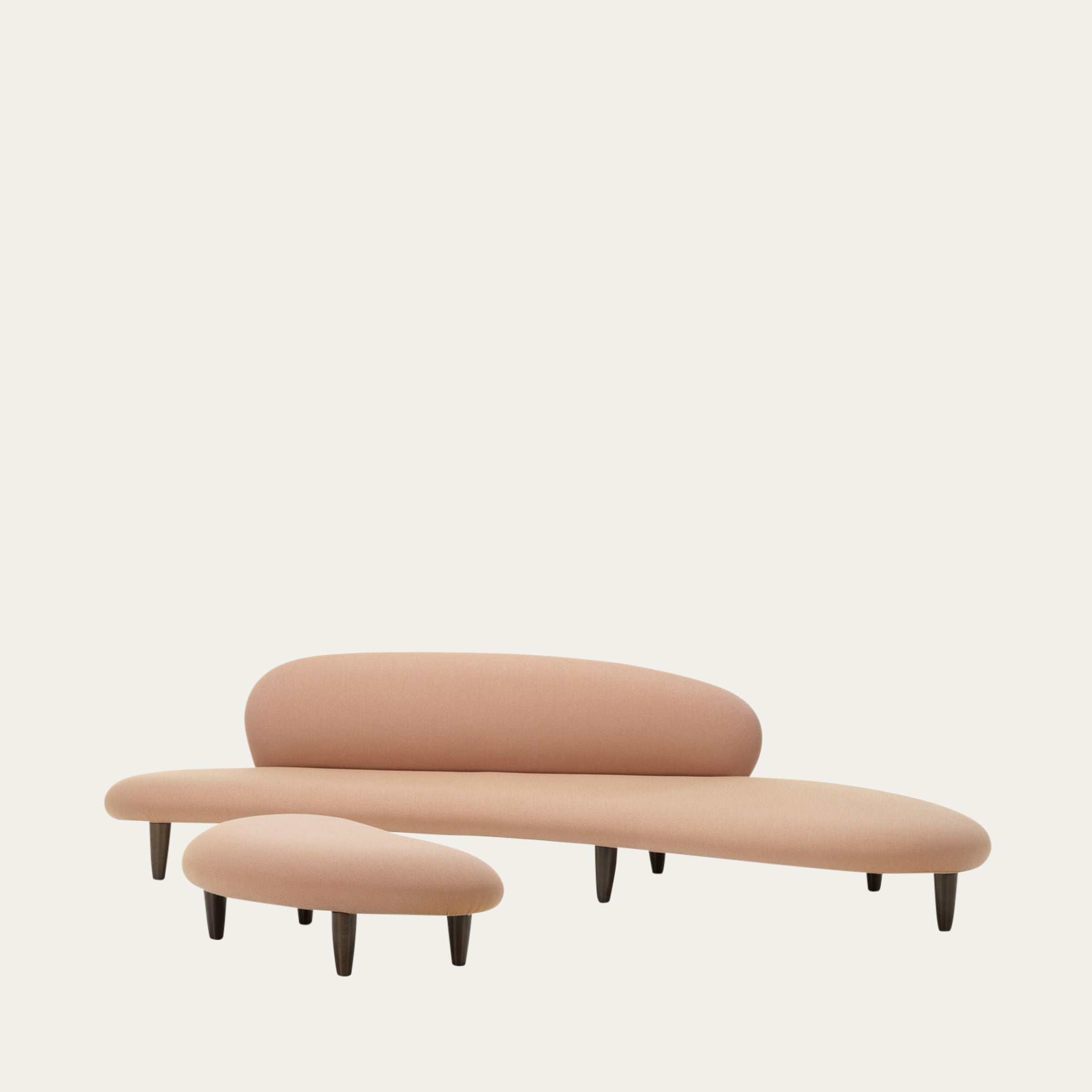 Freeform Sofa Set von Isamu Noguchi in Rosé, bestehend aus geschwungenem Sofa und passendem Ottoman