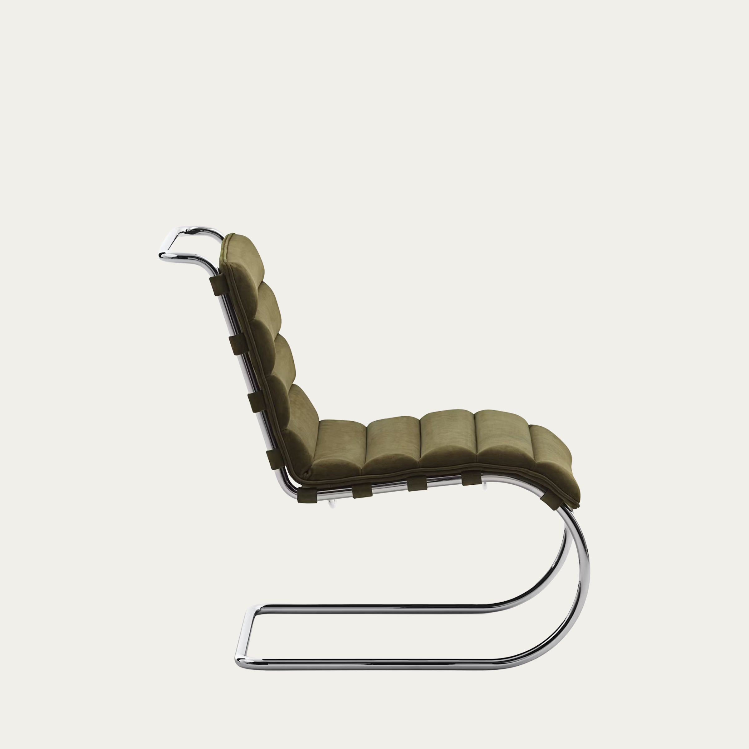 Seitenansicht des MR Lounge Chairs mit olivgrünem Stoffpolster – klassischer Freischwinger von Mies van der Rohe aus dem Jahr 1927