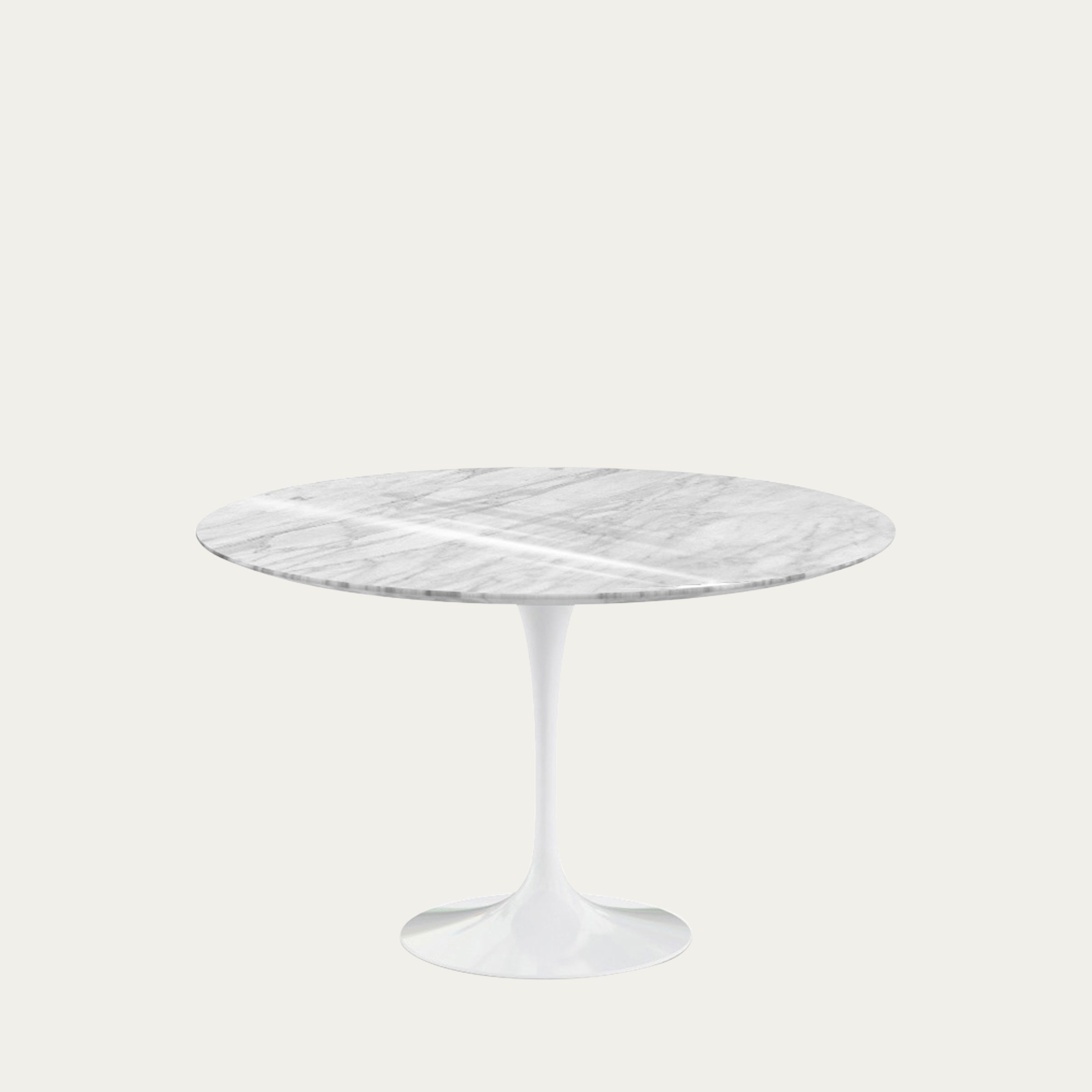 Runder Tulip Table von Eero Saarinen 1957 mit heller Marmorplatte und weißem Tulpenfuß